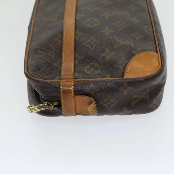 LOUIS VUITTON Monogram Compiegne 28 Clutch Bag - Picture 4 of 16